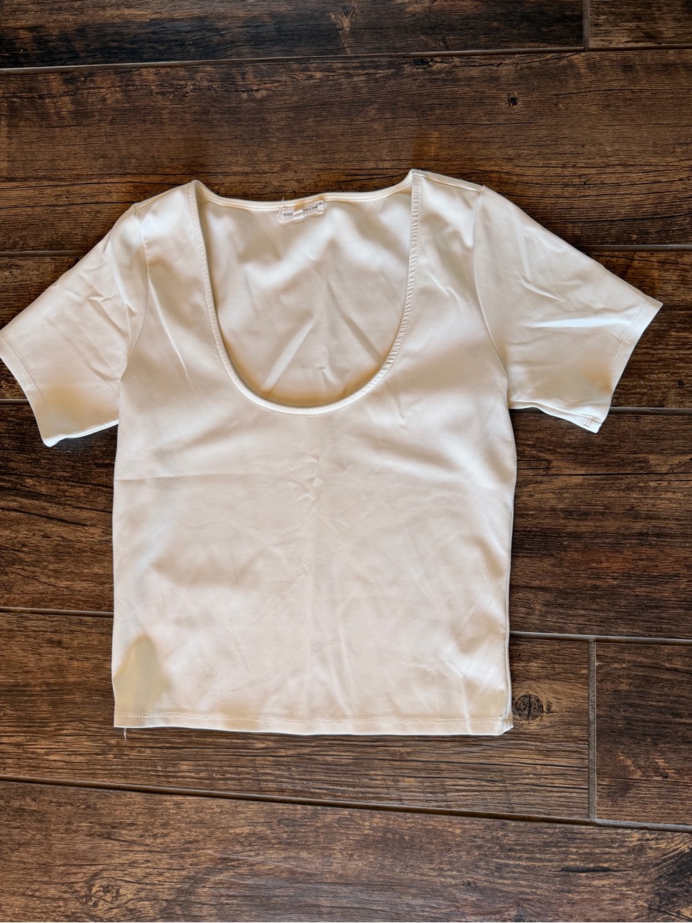 Good American Scoop Neck White‎ Crop Tee